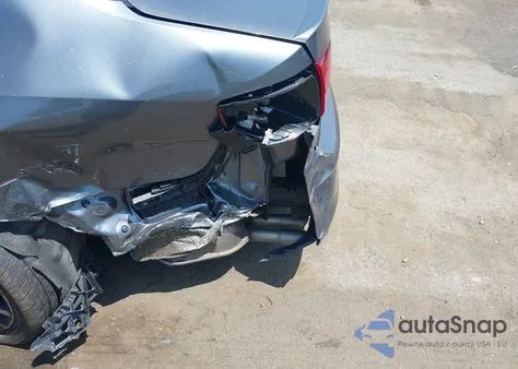 2015 Volkswagen Jetta 1.8T Sport z USA, uszkodzony, nr VIN 3VWD17AJ8FM419621